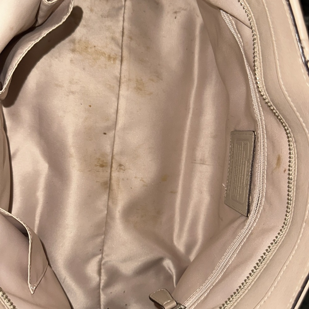 Coach Tote - Picture 4 of 5